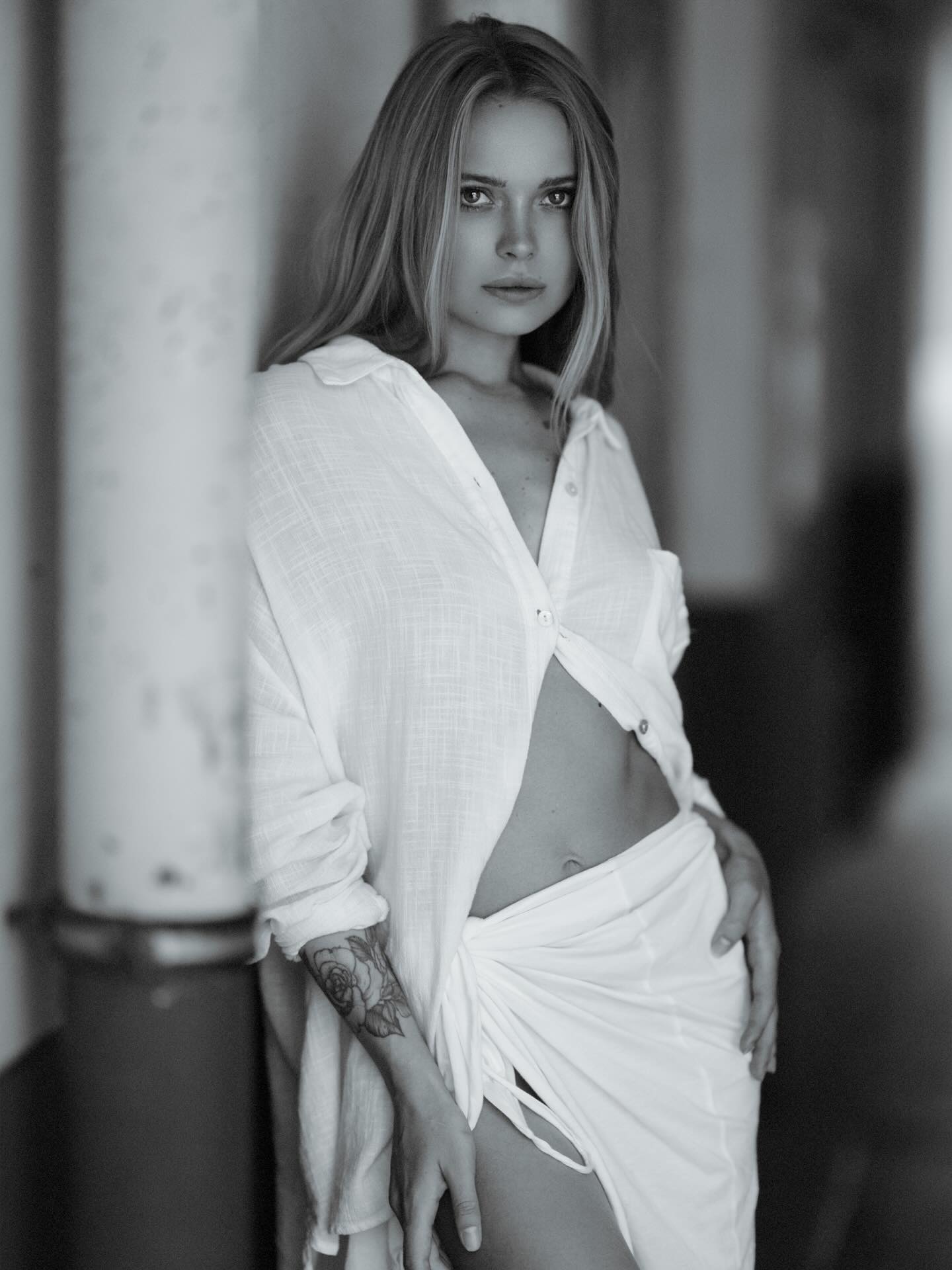 @synastasi.a by Andrei St for Lions Art Magazine issue 45, link in bio!
.
.
#magazine #photographer #photoshoot #model #editorial #blackandwhite #blackandwhitephotography